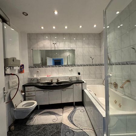 Villa モスタル エクステリア 写真